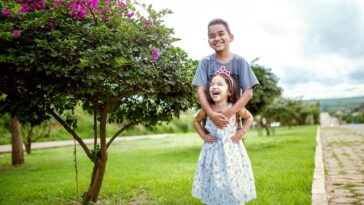 Hindi Songs to Dedicate to Siblings